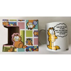 New Garfield  Coffee Mug Cup in Gift Box Comic 80s Signs of Aging‎ 14 oz Ceramic